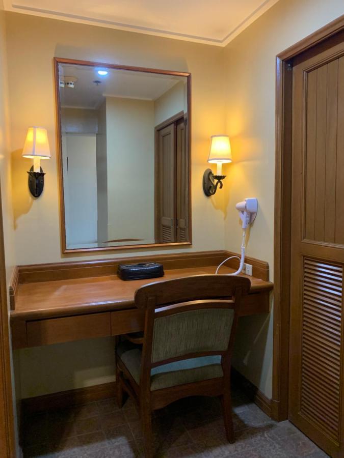 The Manor Hotel Baguio Private Unit Superior Room With A Great View Baguio City ภายนอก รูปภาพ
